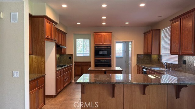 Building Photo - 5934 Greyville Pl