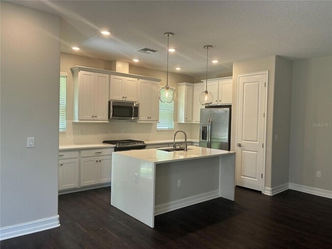 Building Photo - 5134 San Martino Dr