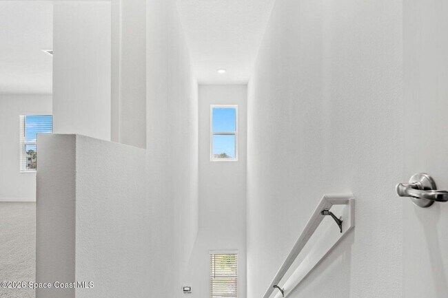 Building Photo - 9732 Venetian Sq