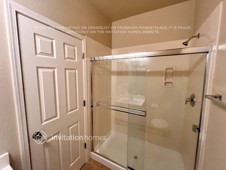 Building Photo - 1097 Ashford Ln