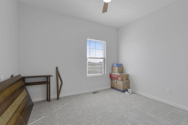 Building Photo - 758 Leslie Dr