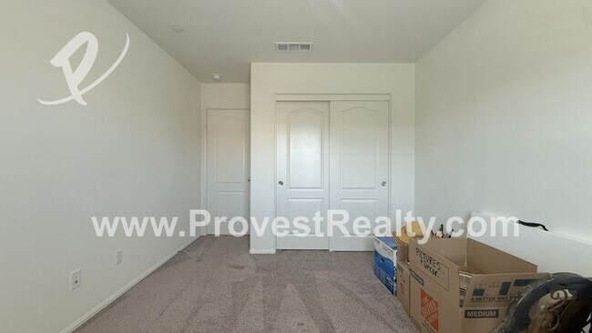 Building Photo - 11760 Sierra Rd