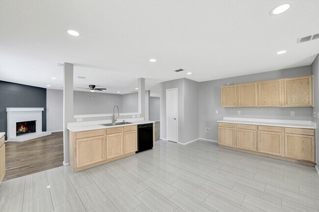 Building Photo - 2512 Brinlee Branch Ln