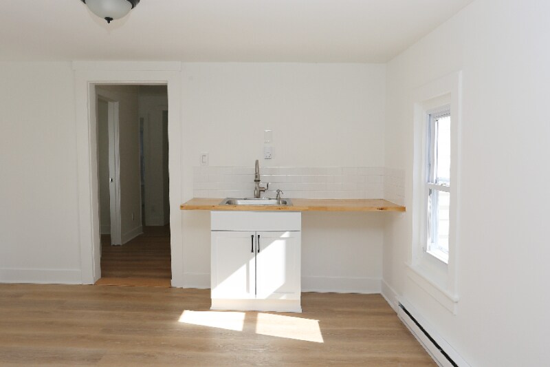 Building Photo - 26 South St