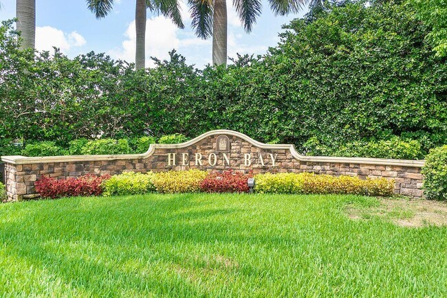 Building Photo - 8035 NW 127th Ln