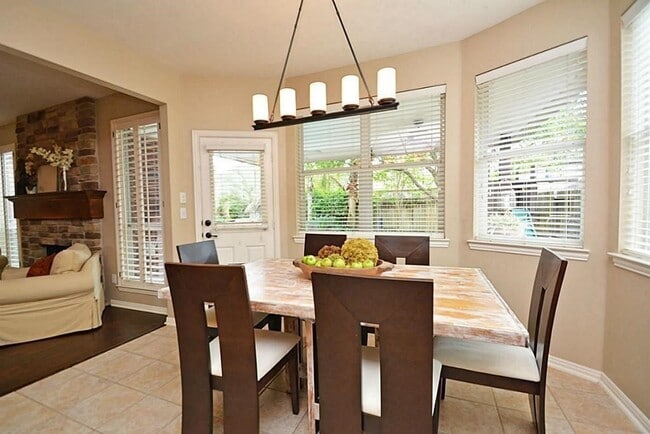 Building Photo - 3011 Nickleby Ct