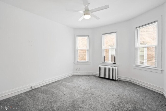 Building Photo - 508 Station Ave