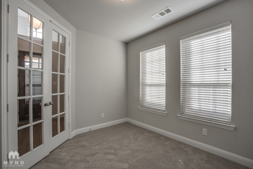 Building Photo - 3113 Damsel Sauvage Ln