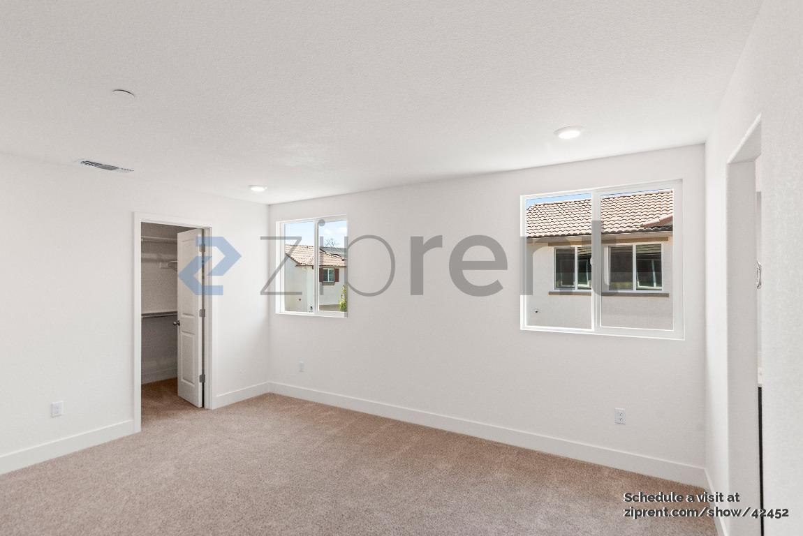 Building Photo - 24771 Manzanita Dr