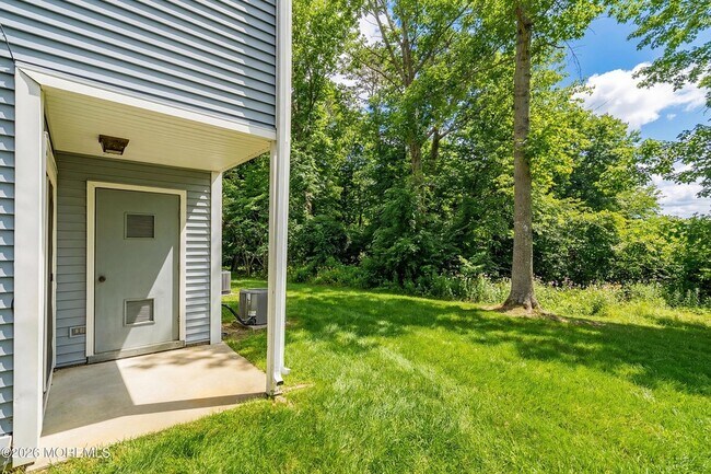 Building Photo - 2 Jodhpur Ct