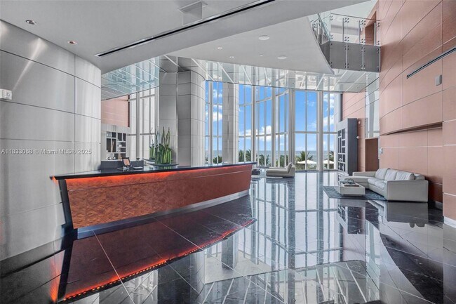 Building Photo - 17001 Collins Ave