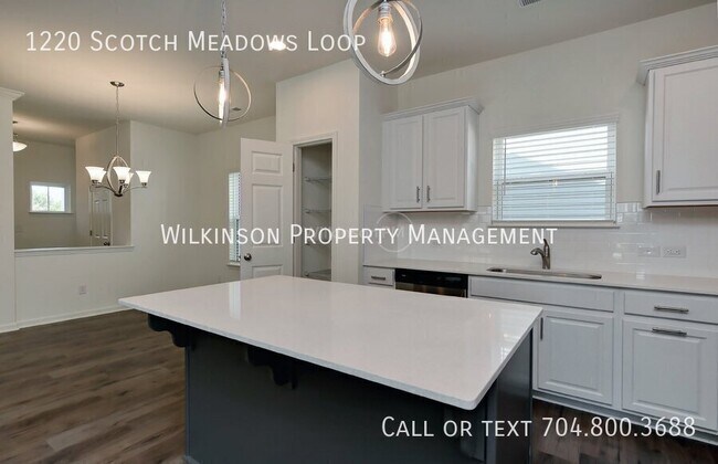 Building Photo - 1220 Scotch Meadows Loop