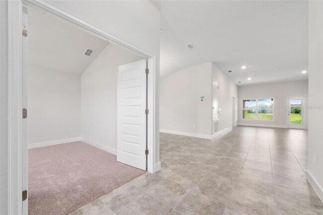 Building Photo - 2111 Cartgate Ln