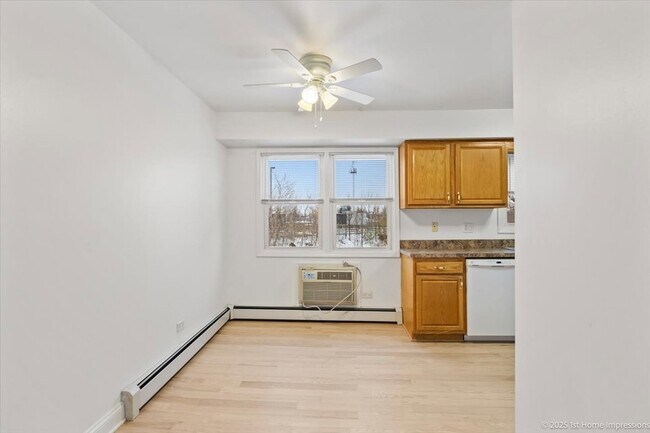 Building Photo - 7121 W 110th St