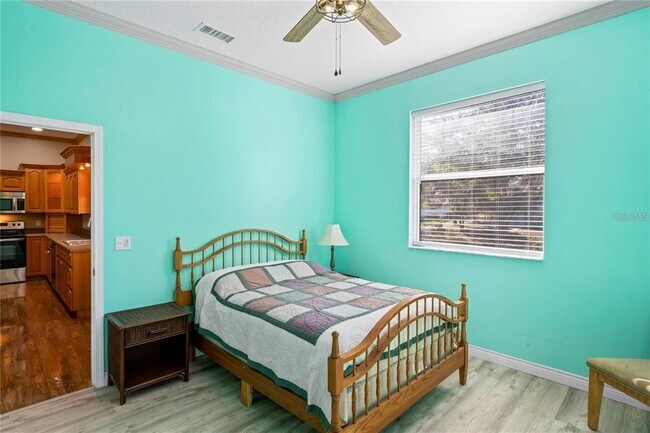 Building Photo - 6131 Central Ave