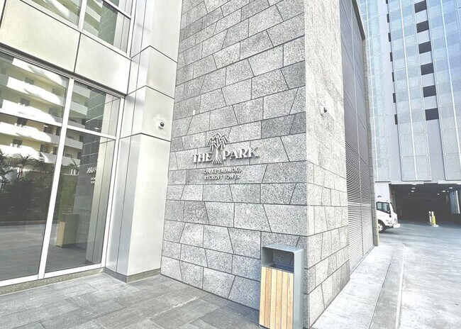 Building Photo - 1500 Rycroft St