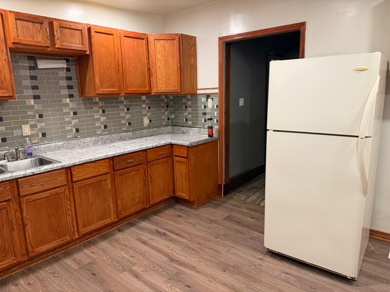 Building Photo - 126 Putnam St SW