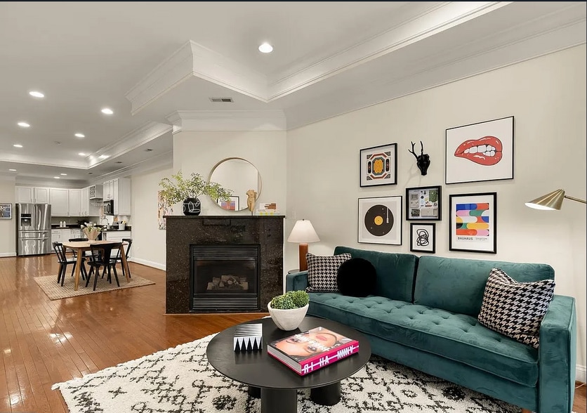 Building Photo - 1512 Park Rd NW