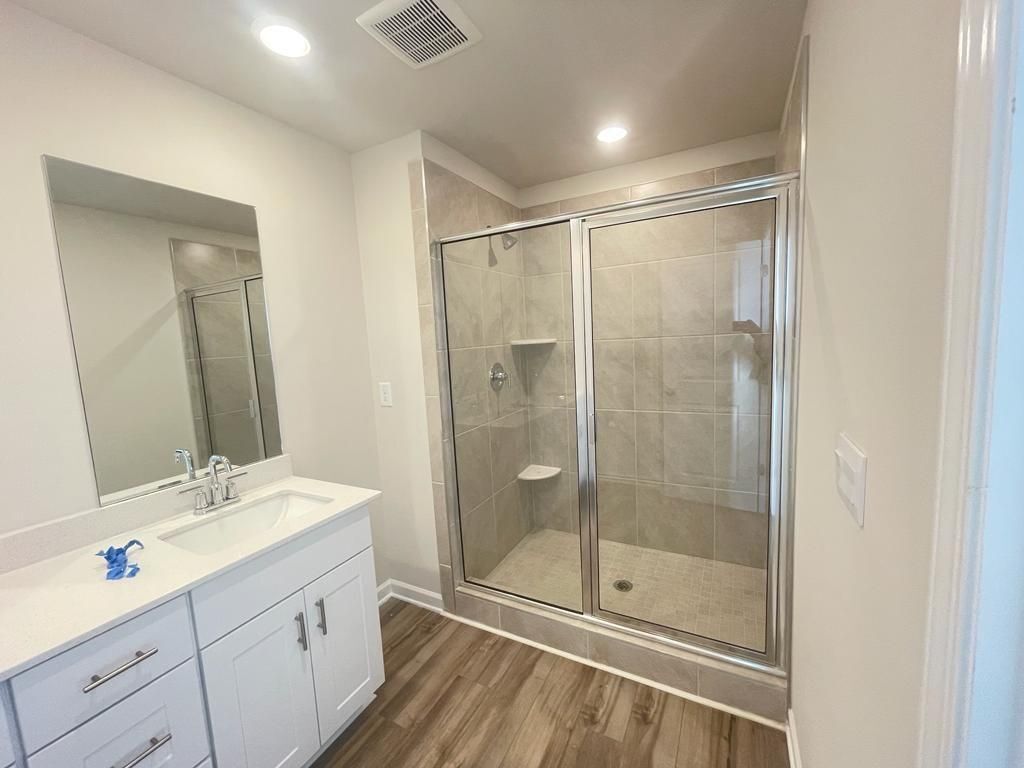 Building Photo - 373 Timberland Ave