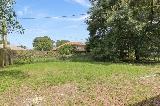 Building Photo - 1022 Norwood Dr