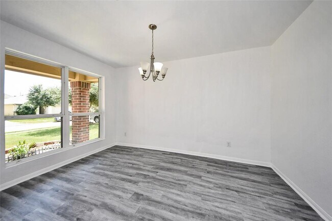 Building Photo - 21626 Dean Dale CRT