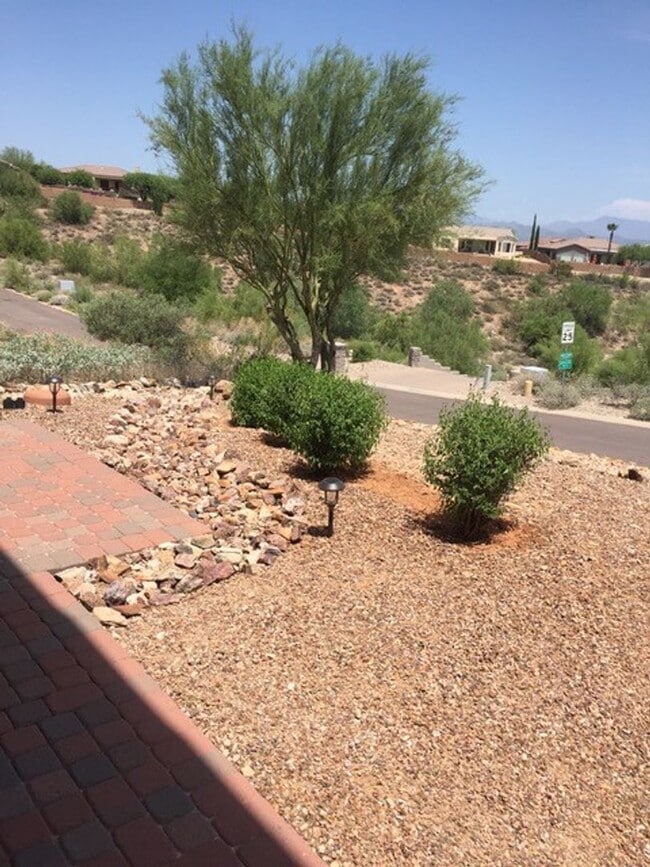Building Photo - 12608 Mountainside Dr