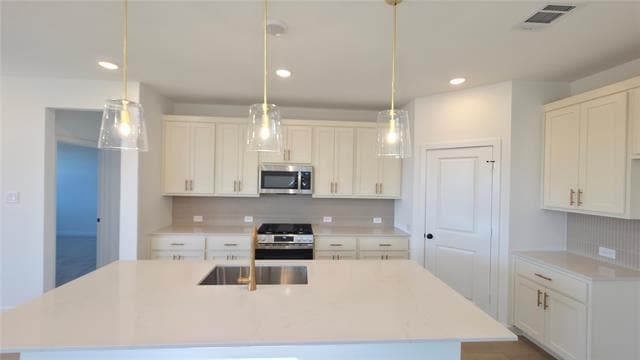 Building Photo - 1218 Watercrest St