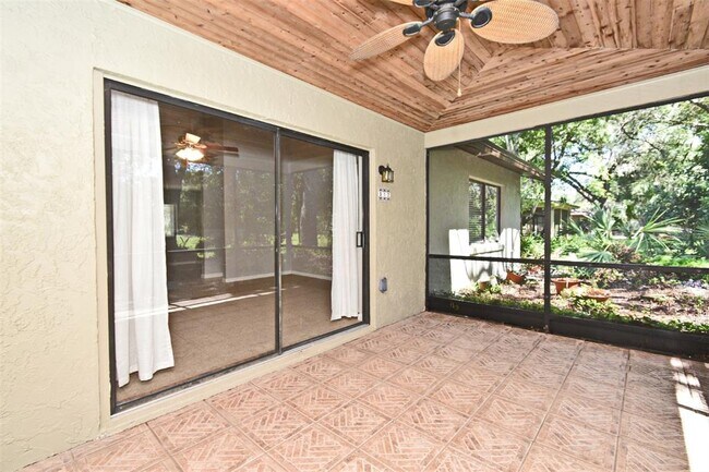 Building Photo - 512 Shane Cir