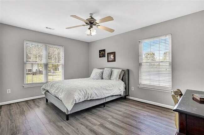 Building Photo - 175 Rock Moss Dr