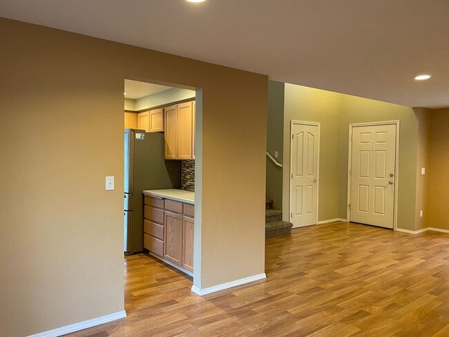 Building Photo - Adorable 4 Bedroom 2.5 Bath Home in Fisher...