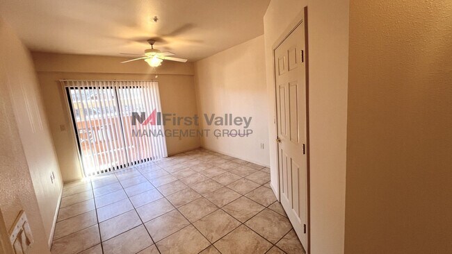 Building Photo - 2 Bedrooms, 2 Baths Ground Level