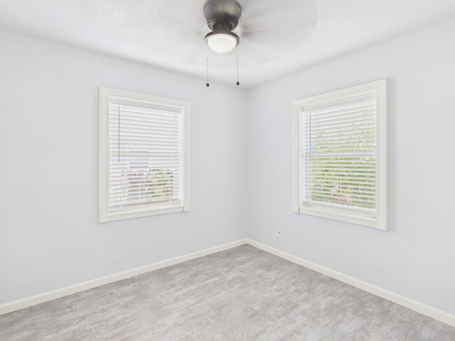 Building Photo - 4620 S Hayden St