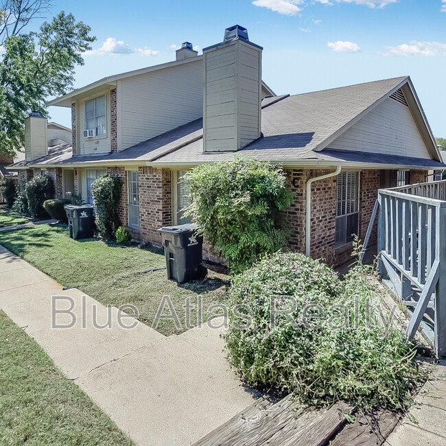 Building Photo - 610 Lillard Rd