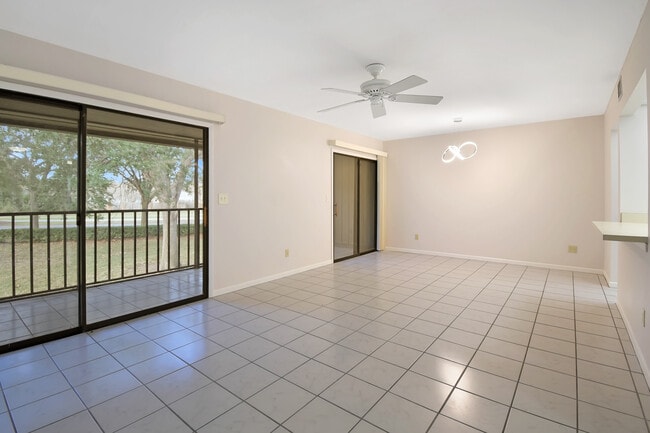 Building Photo - 38 Tarragona Ct