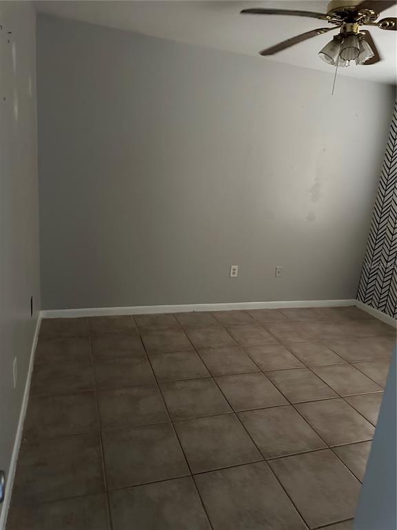 Building Photo - 2334 Colonial Ct