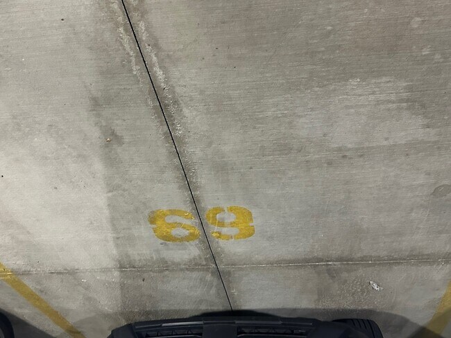 Building Photo - 6420 Double Eagle Dr