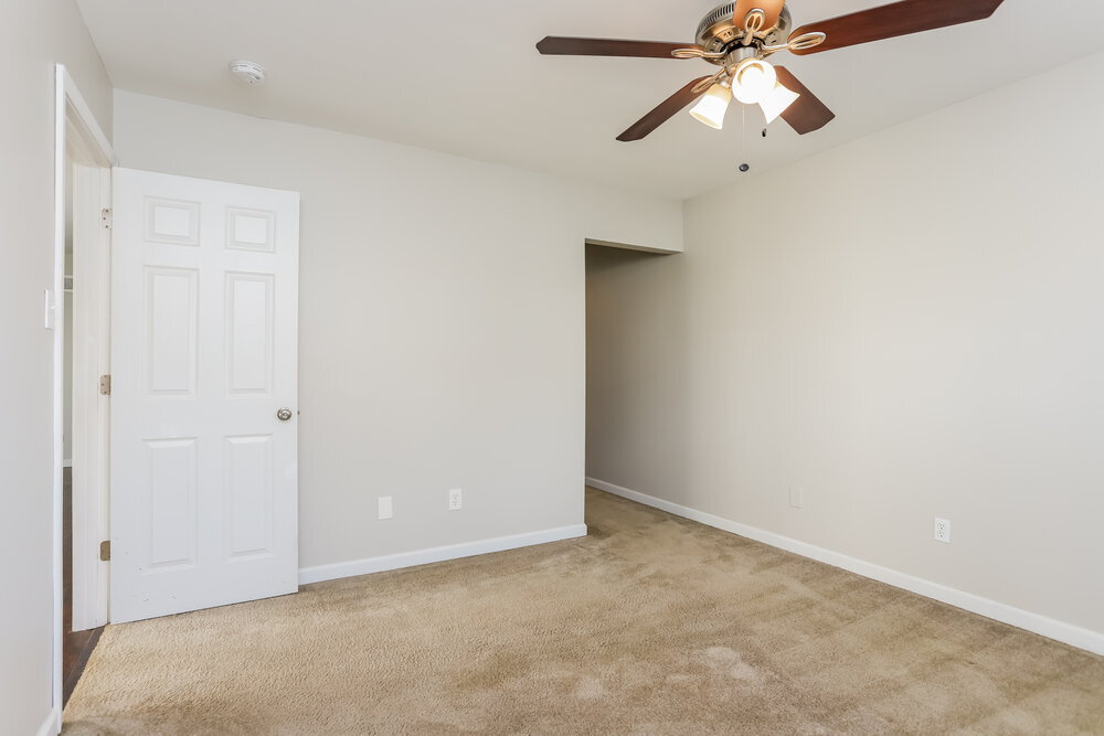 Building Photo - 1280 Garden Village Dr