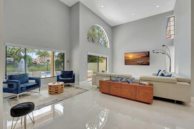 Building Photo - 23443 Mirabella Cir