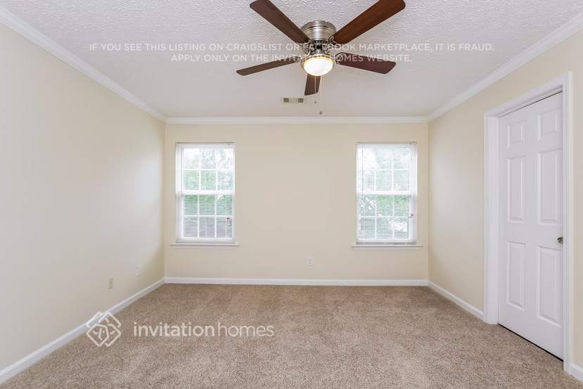 Building Photo - 129 Drury Ln