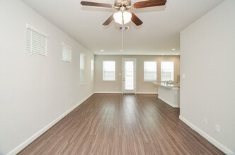 Building Photo - 9821 Prairie Garden Ln