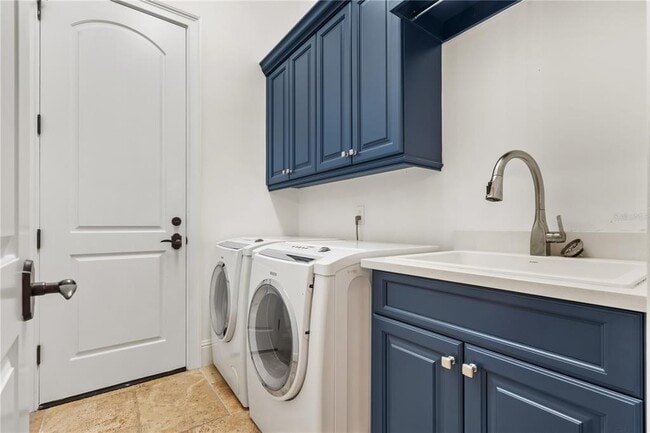 Building Photo - 9841 Covent Garden Dr