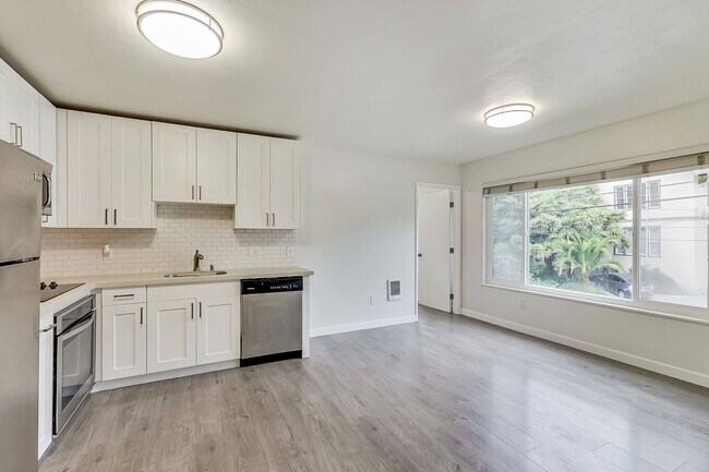 Floorplan - 245 Lee Street