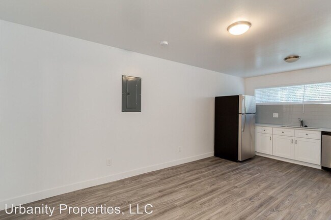 Building Photo - 1707 N 18th St