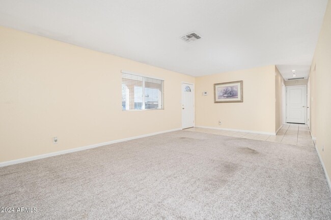 Building Photo - 6610 W McKinley St