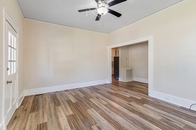 Building Photo - 717 Holloway Ave