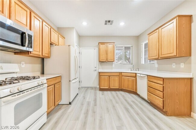 Building Photo - 2522 Evening Twilight Ave