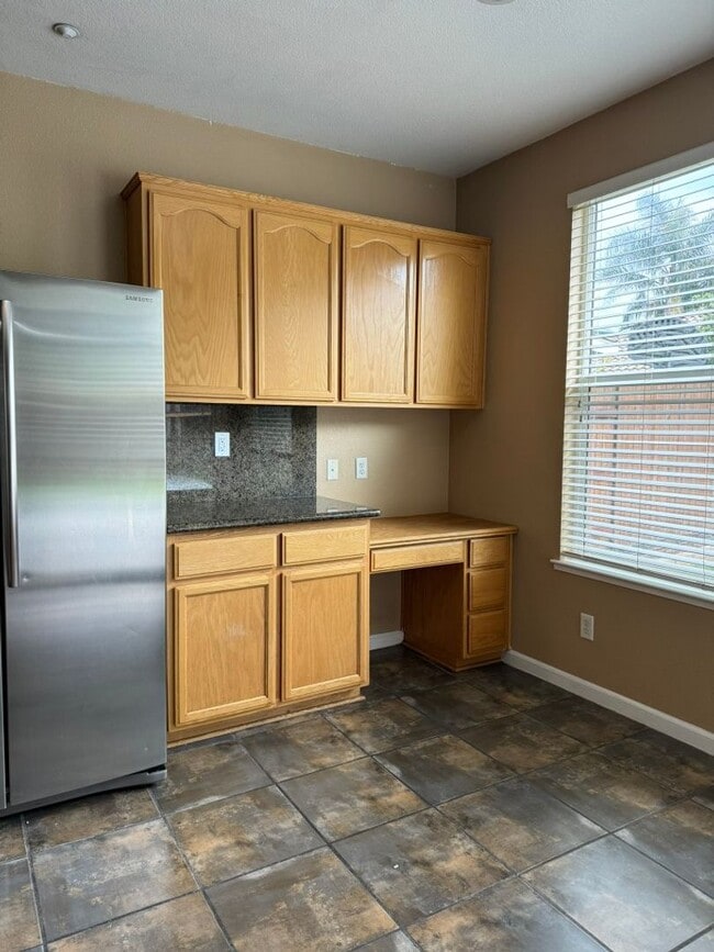 Building Photo - Sycamore Ranch 4 Bedroom Home For Rent