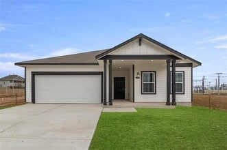 Building Photo - 195 Hortus Dr