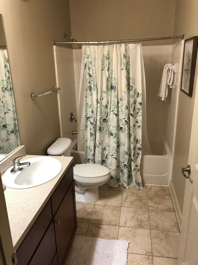 Building Photo - 31 Station Ct