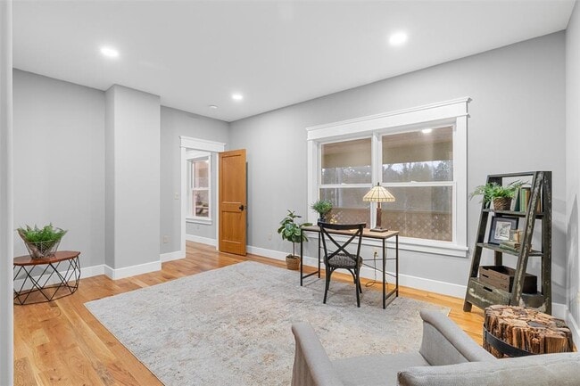 Building Photo - 4390 NY-32